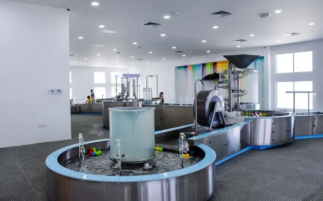 Water and bubble exhibits at WooHoo Dubai